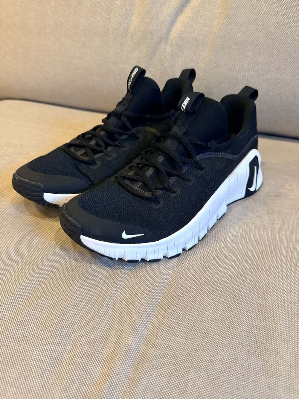 Nike Free Metcon 6 Training Sneakers - 10.5W / 9M - Picture 1 of 7